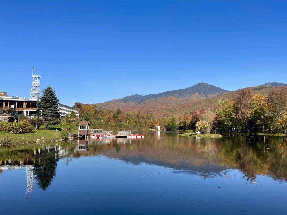Private Shadow Lake with Fishing & Pedal Boating