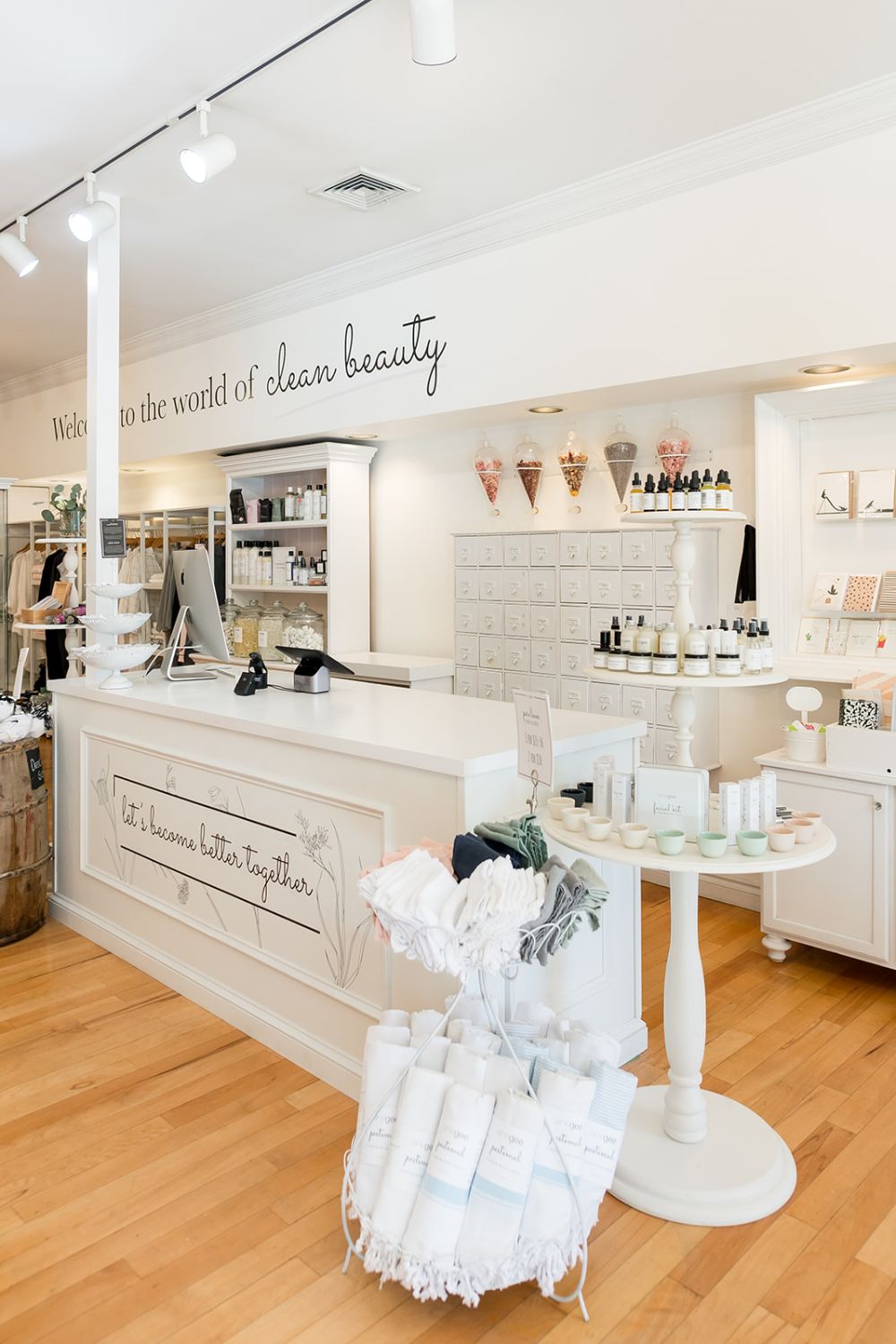 janegee Retail Store Interior