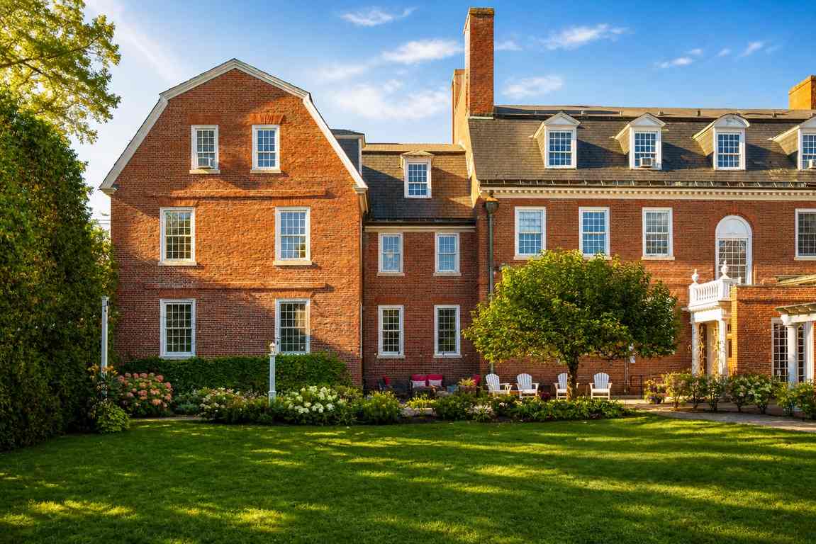 Featured image for The Exeter Inn & Epoch Restaurant 