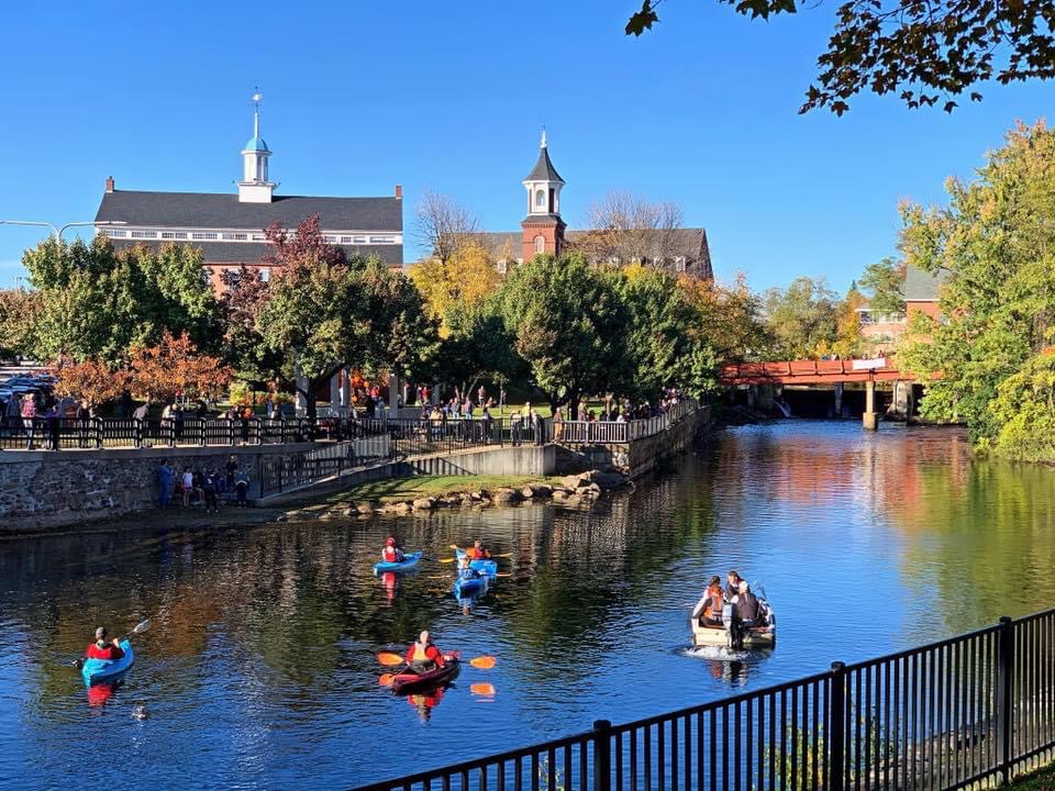 Fall Riverside 
