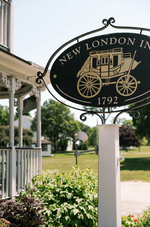 The sign outside of New London Inn