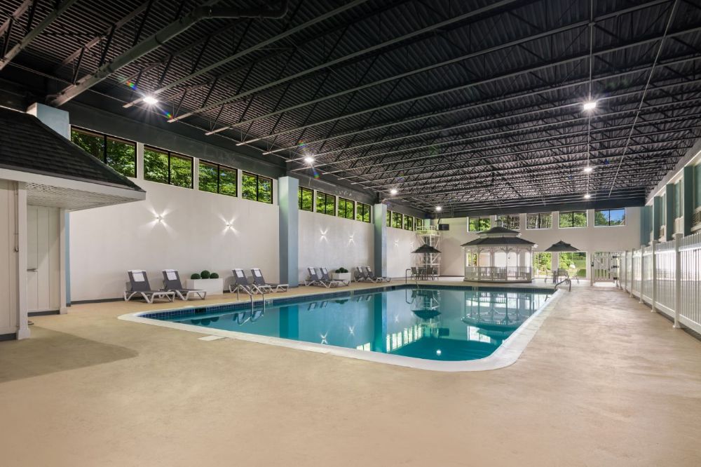 30032_Pool_1.jpg