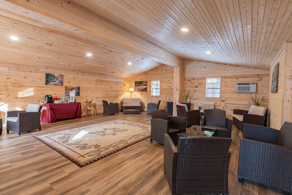 Mountain Room 