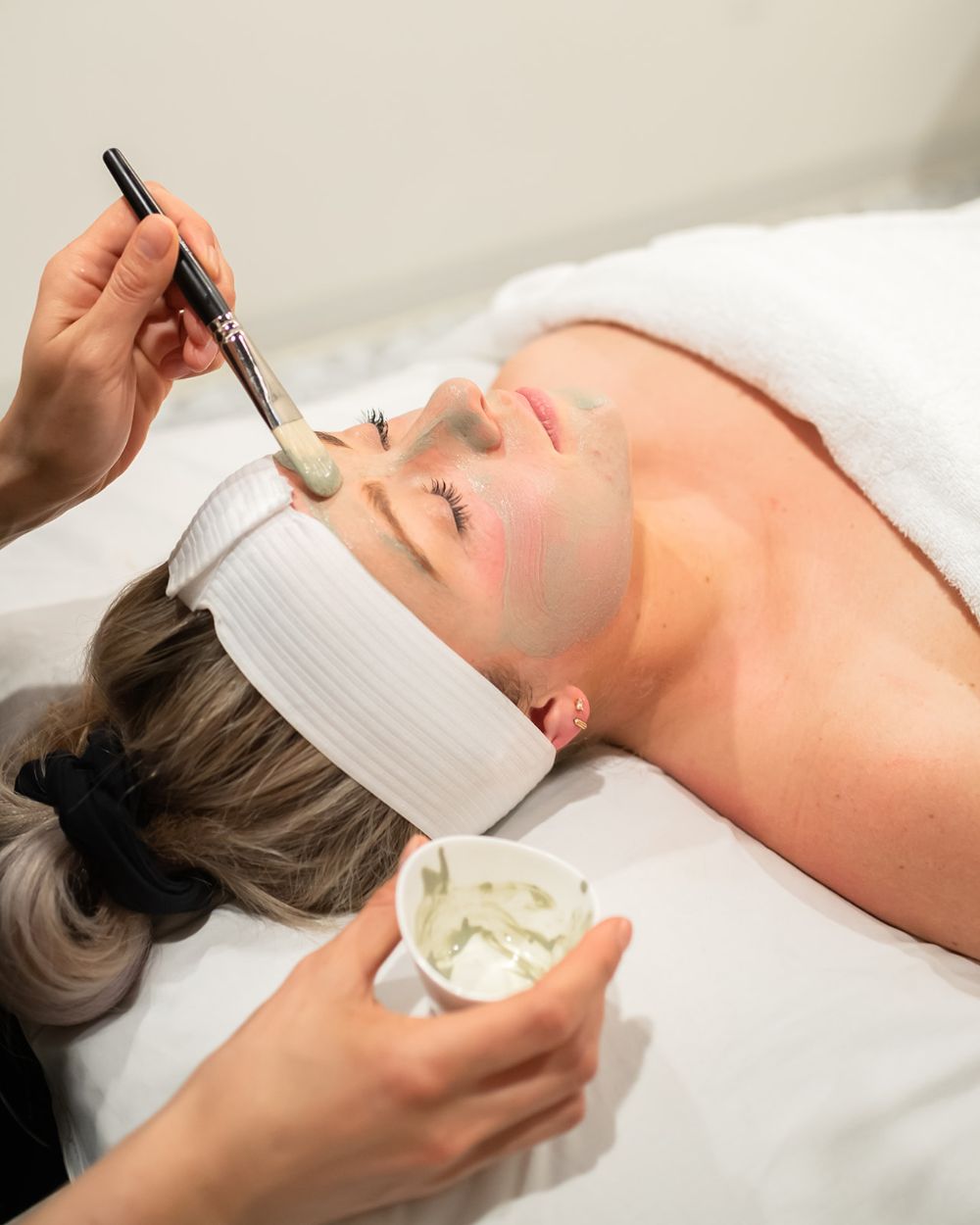 janegee Facial Treatment