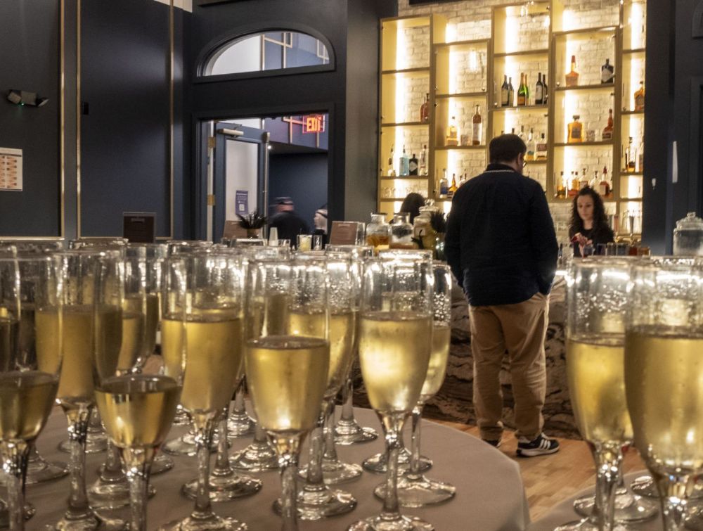Champagne toast.jpg