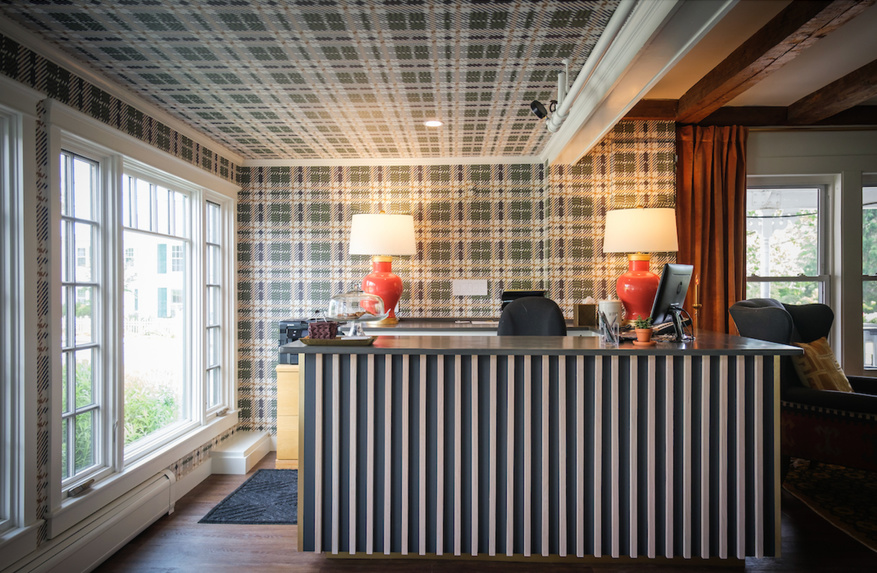 Front Desk at New London Inn