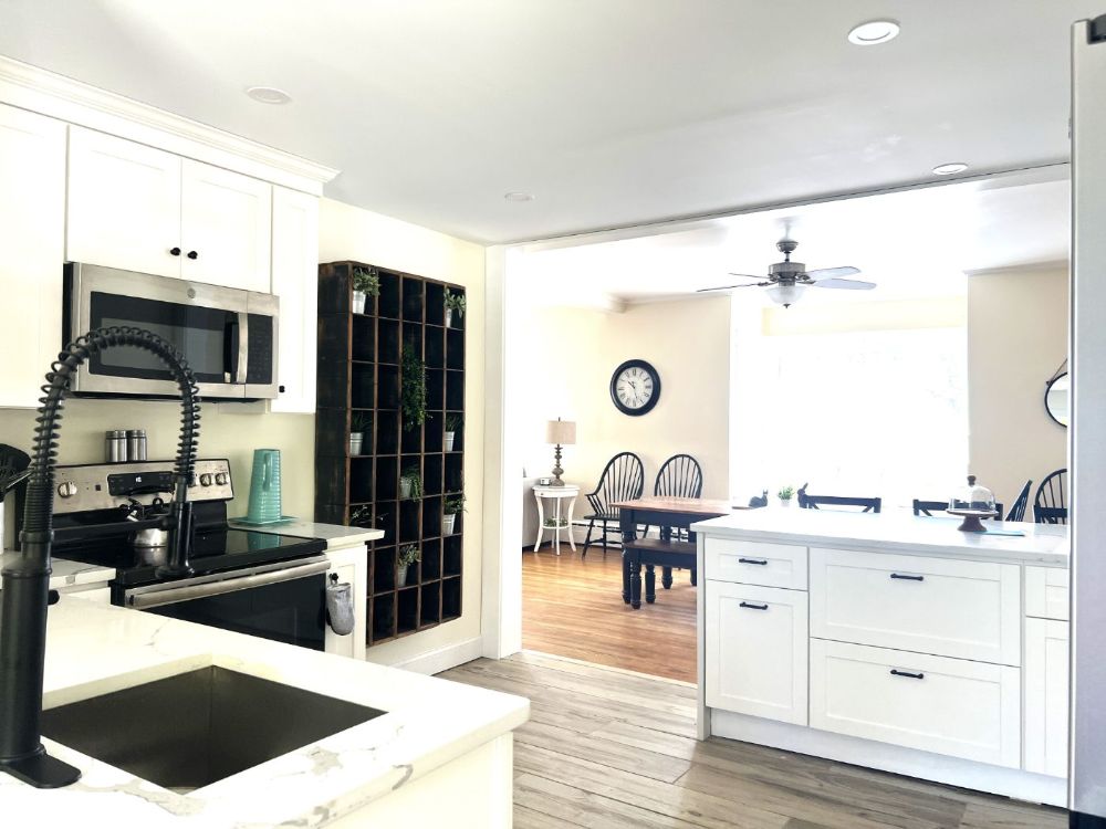 Kitchen 3.jpeg