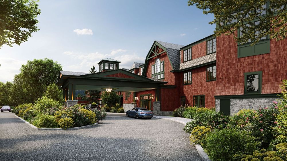 The Lake Estate on Winnisqaum Main Entry