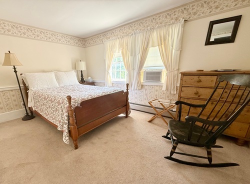 The Fox Room has a full size bed and private bath.
