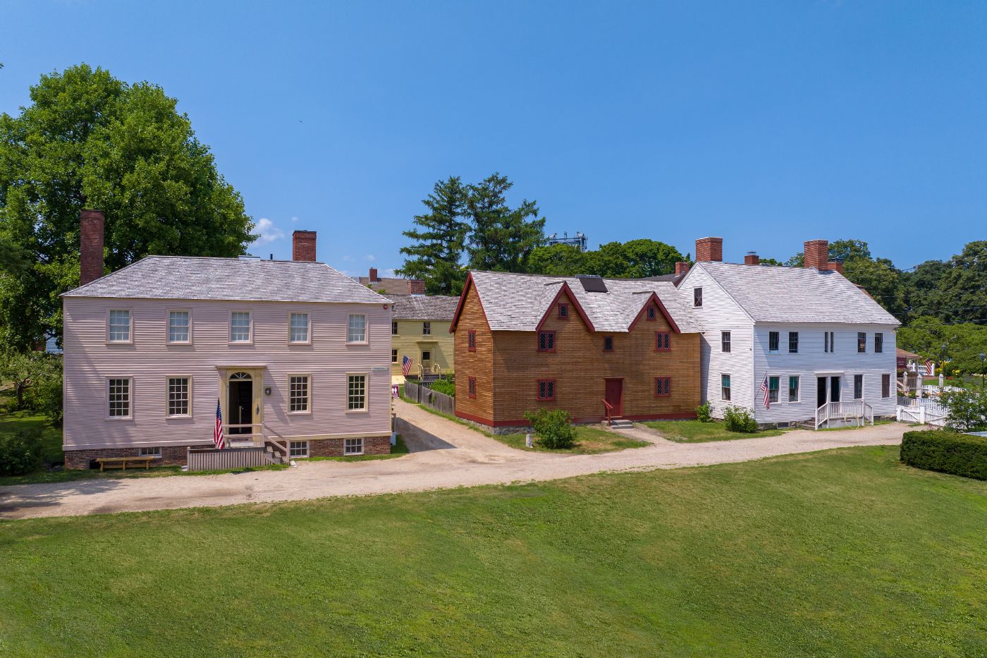 Strawbery Banke Museum, located in downtown Portsmouth, New Hampshire, tells the story of the neighborhood of Puddle Dock.