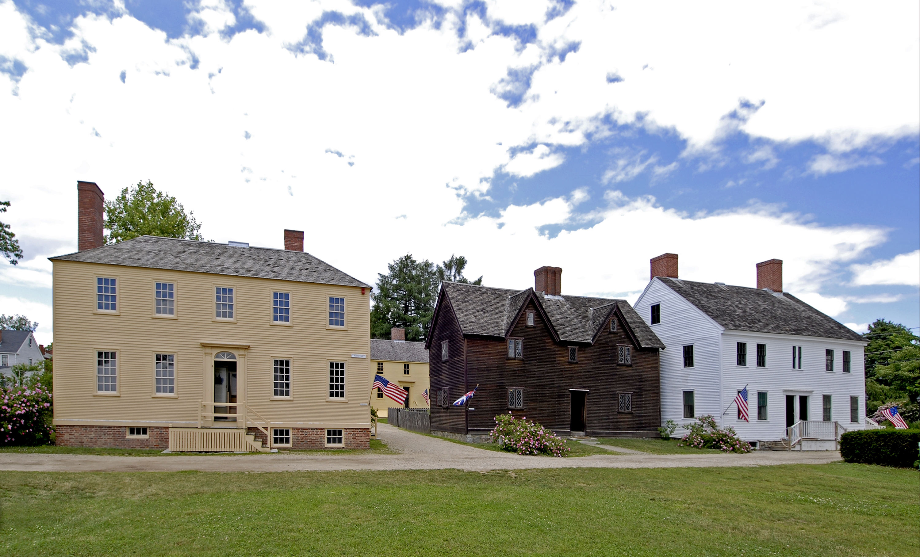 Strawbery Banke Museum, located in downtown Portsmouth, New Hampshire, tells the story of the neighborhood of Puddle Dock.