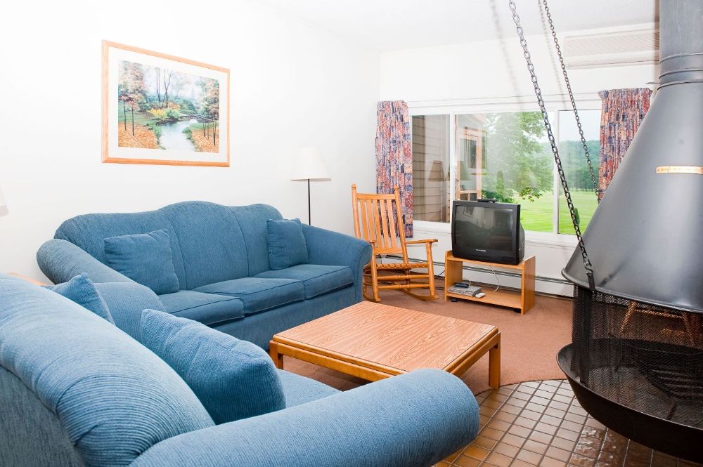 Fully furnished townhouses, all with full kitchens