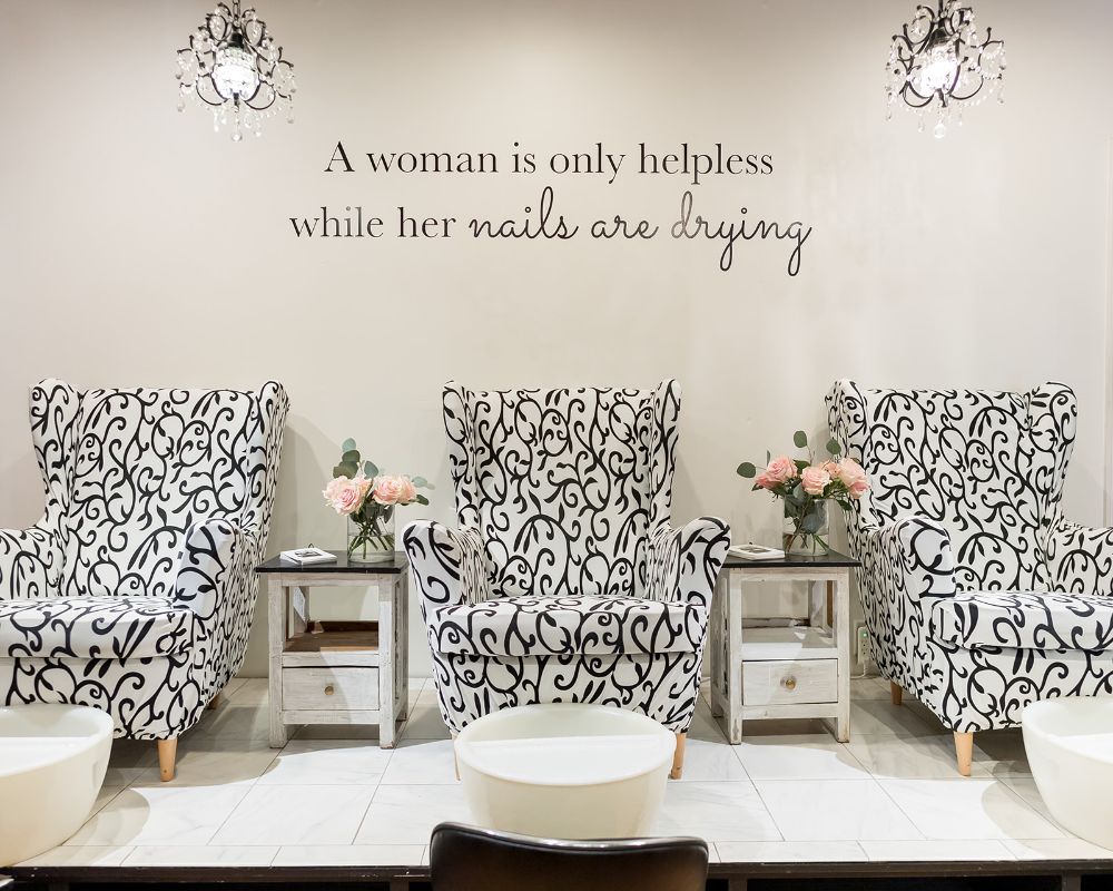 janegee Natural Nail Room