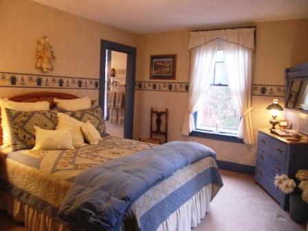 Guest Room.jpg