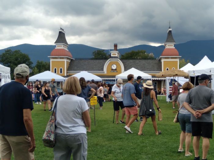 Additional image for Mount Washington Valley October Craft Fair
