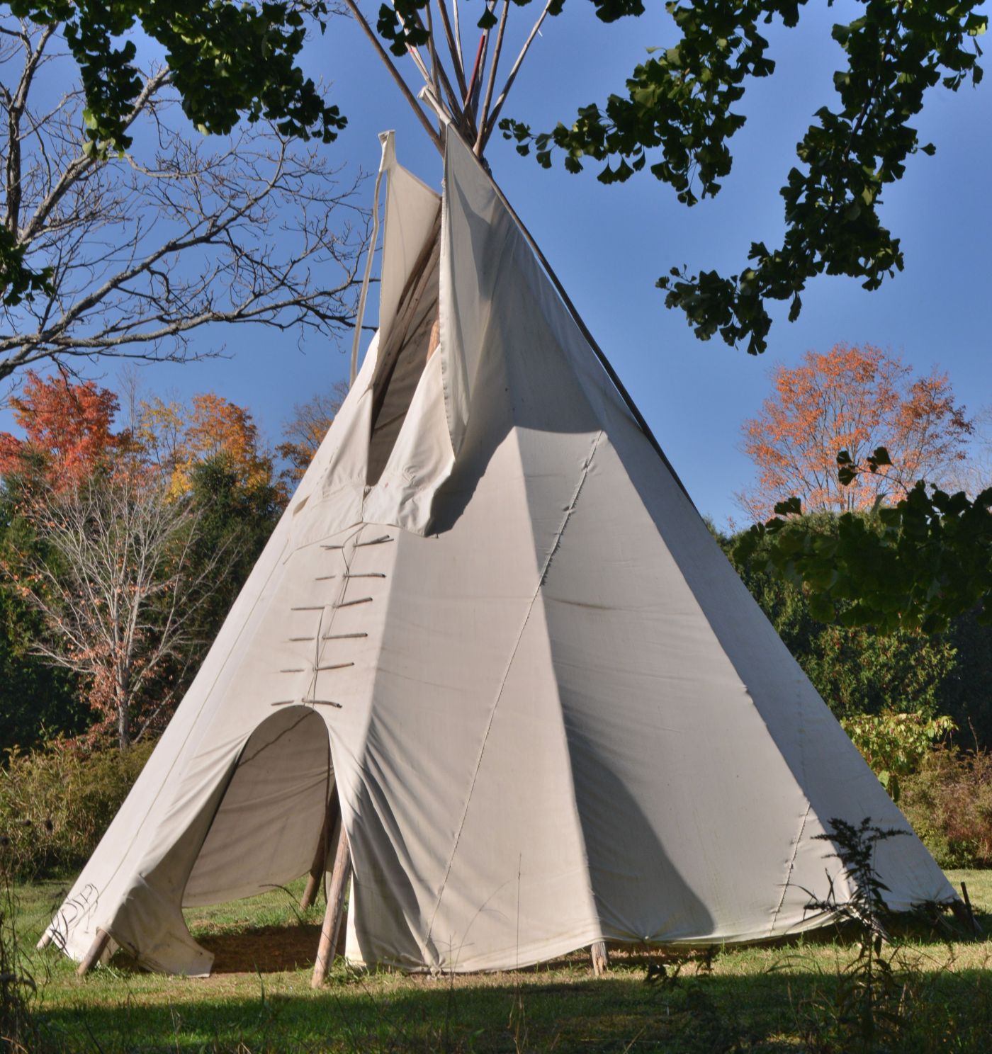 Featured image for Mt. Kearsarge Indian Museum