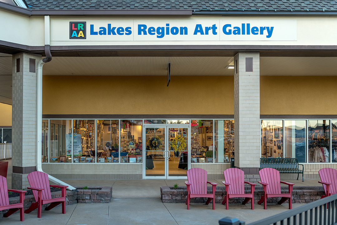 Lakes Region Art Gallery store front in the Tilton Tanger Outlets
