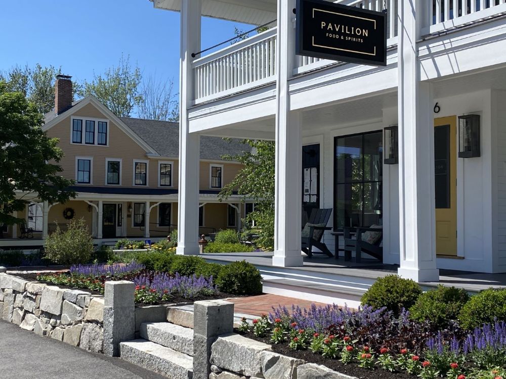 PAVILION Restaurant